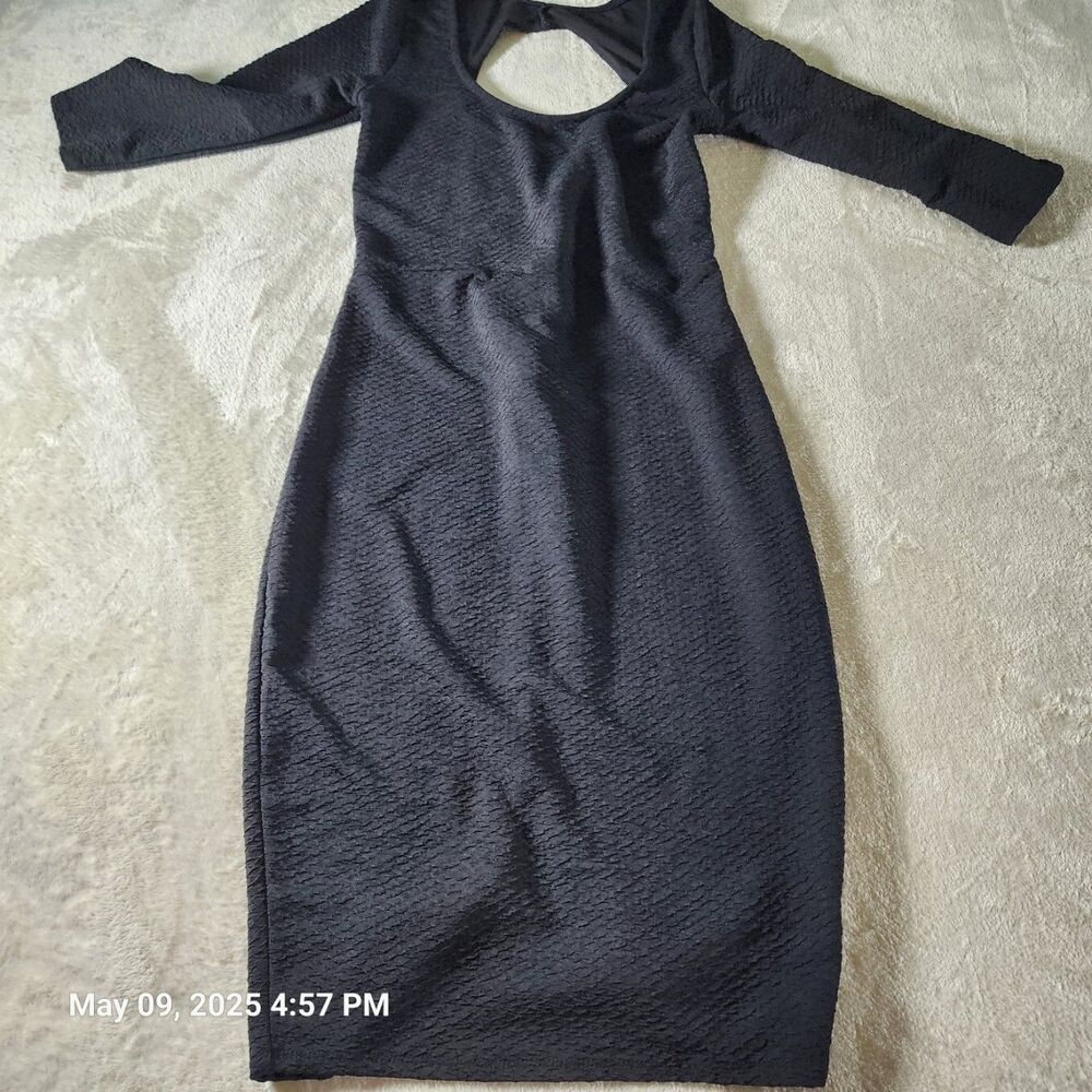 Free People Sz Medium Back Cut Outs Vent Zipper Body Con Dress Black 3/4 Sleeves